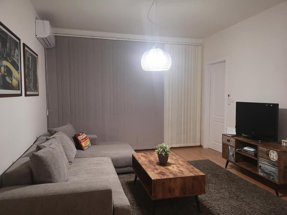 Sea Garden Apartment Idm Βάρνα Εξωτερικό φωτογραφία